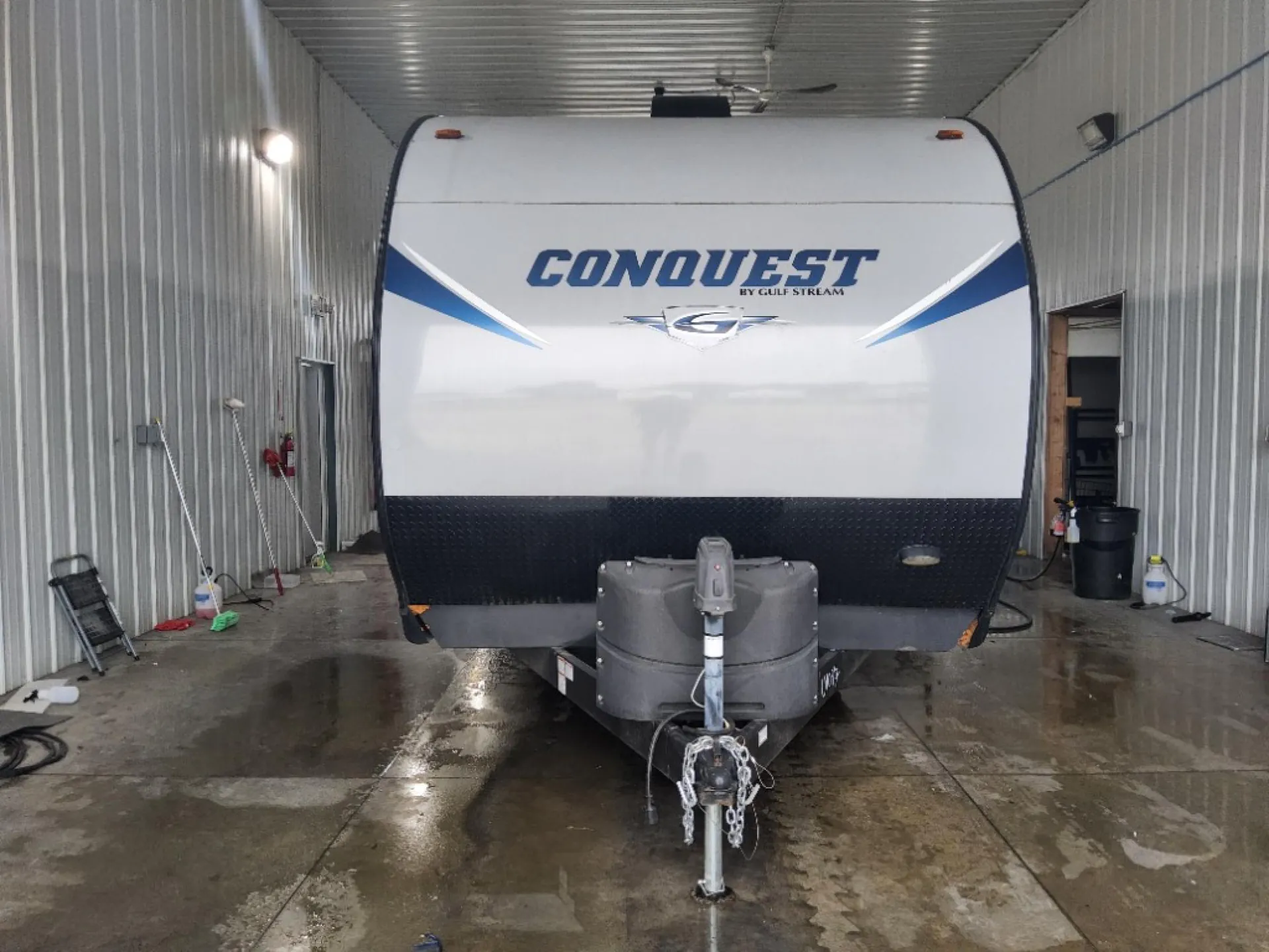 2018 Gulf Stream Conquest 295SBW - Photo 3