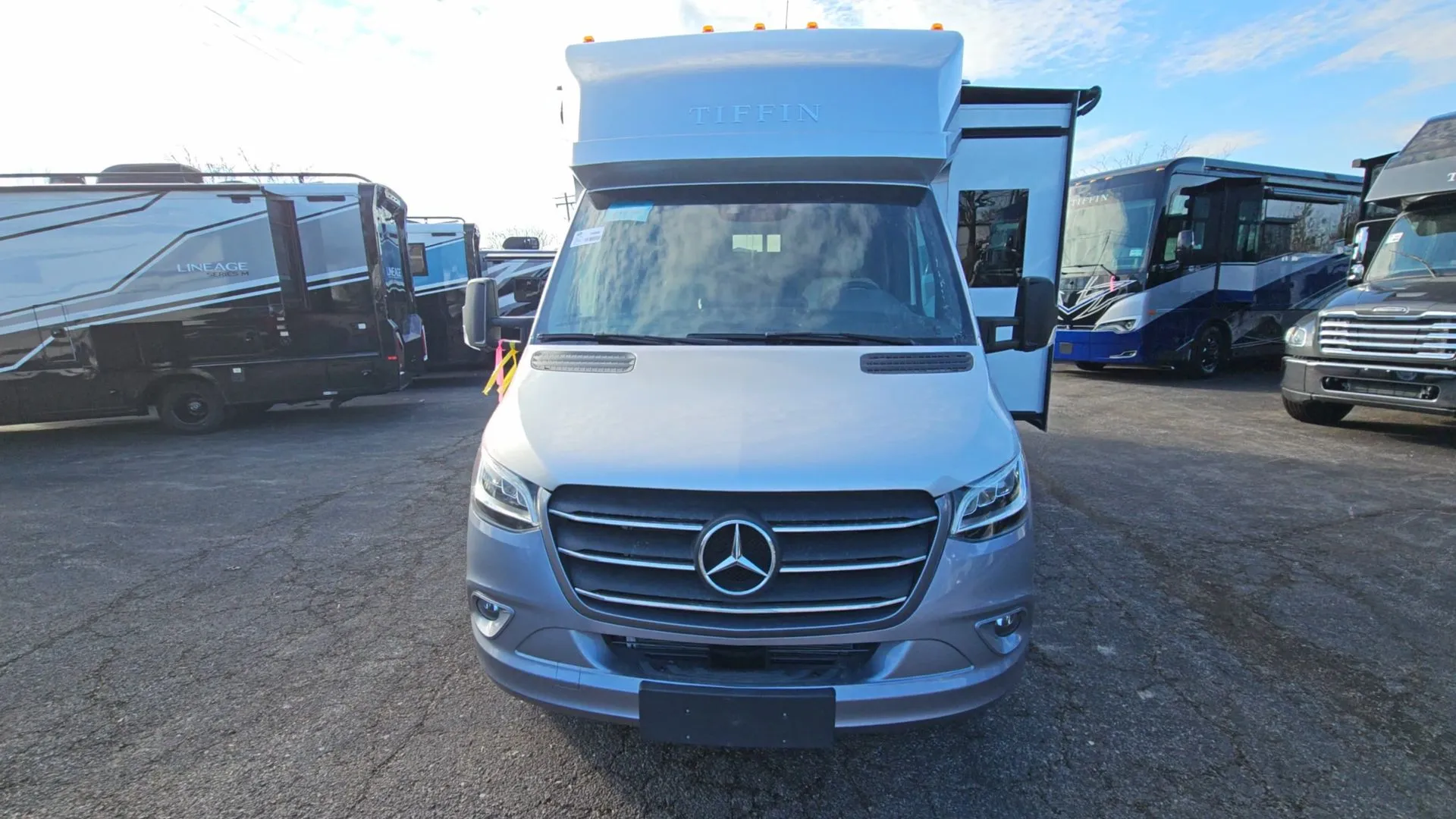 2026 Tiffin Wayfarer 25 XLW - Photo 4