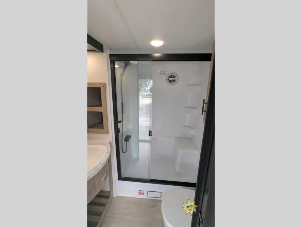 2026 Forest River Cherokee Timberwolf 39DK, Photos photo 15