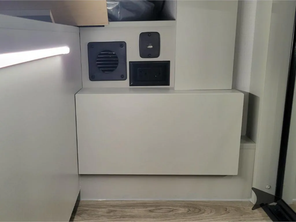 2026 Brinkley Model G 4100, Photos photo 83