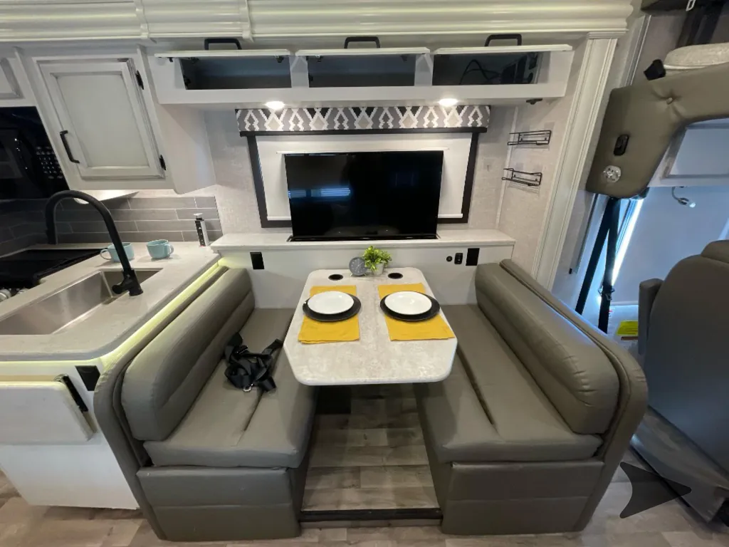 2021 Entegra Coach Vision 27A, Photos photo 30