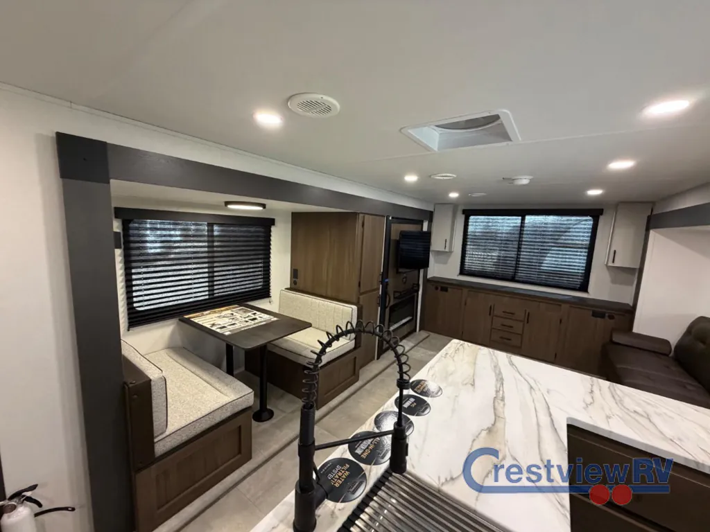 2027 Forest River Tracer 286RL, Photos photo 9