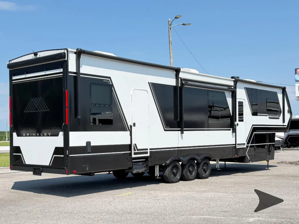 2025 Brinkley Model G 3970, Photos photo 17
