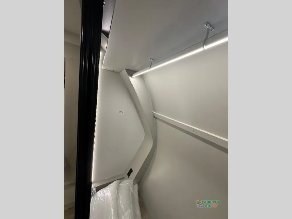 2026 Brinkley Model G 3970, Photos photo 65