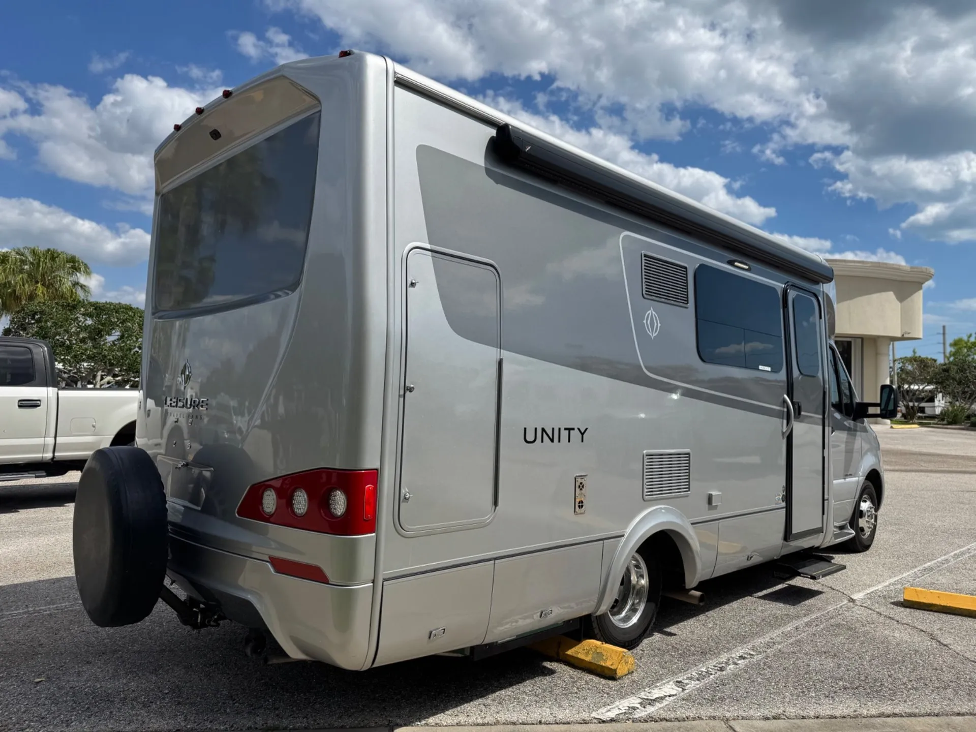 2020 Leisure Travel Vans Unity MB - Photo 4