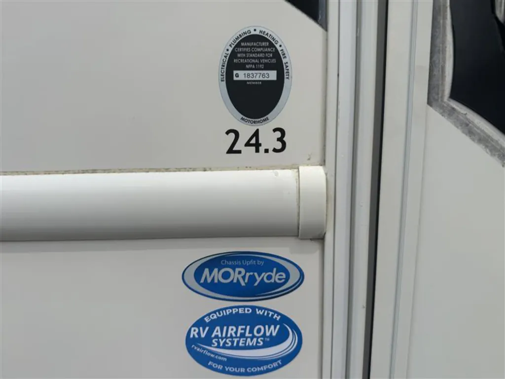 2021 Thor Motor Coach Axis 24.3, Photos photo 35