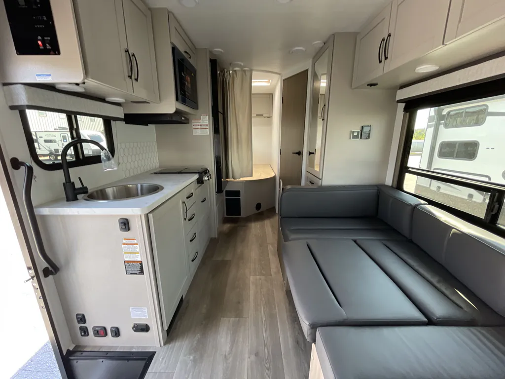 2027 Jayco Redhawk SE 22EF, Photos photo 3
