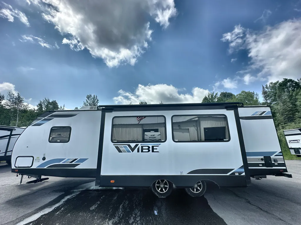 2022 Forest River Vibe 28RB, Photos photo 6