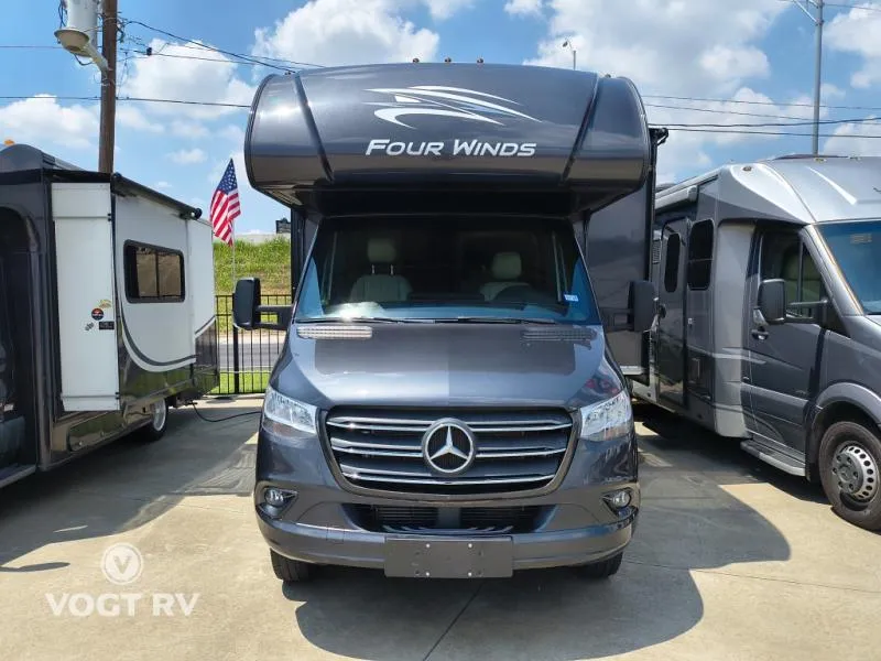 2021 Thor Motor Coach Four Winds Sprinter 24DS - Photo 3