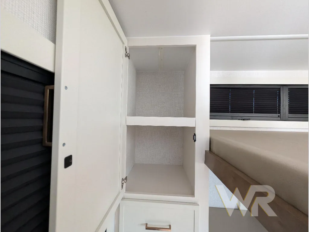 2027 Brinkley Model I 290, Photos photo 27