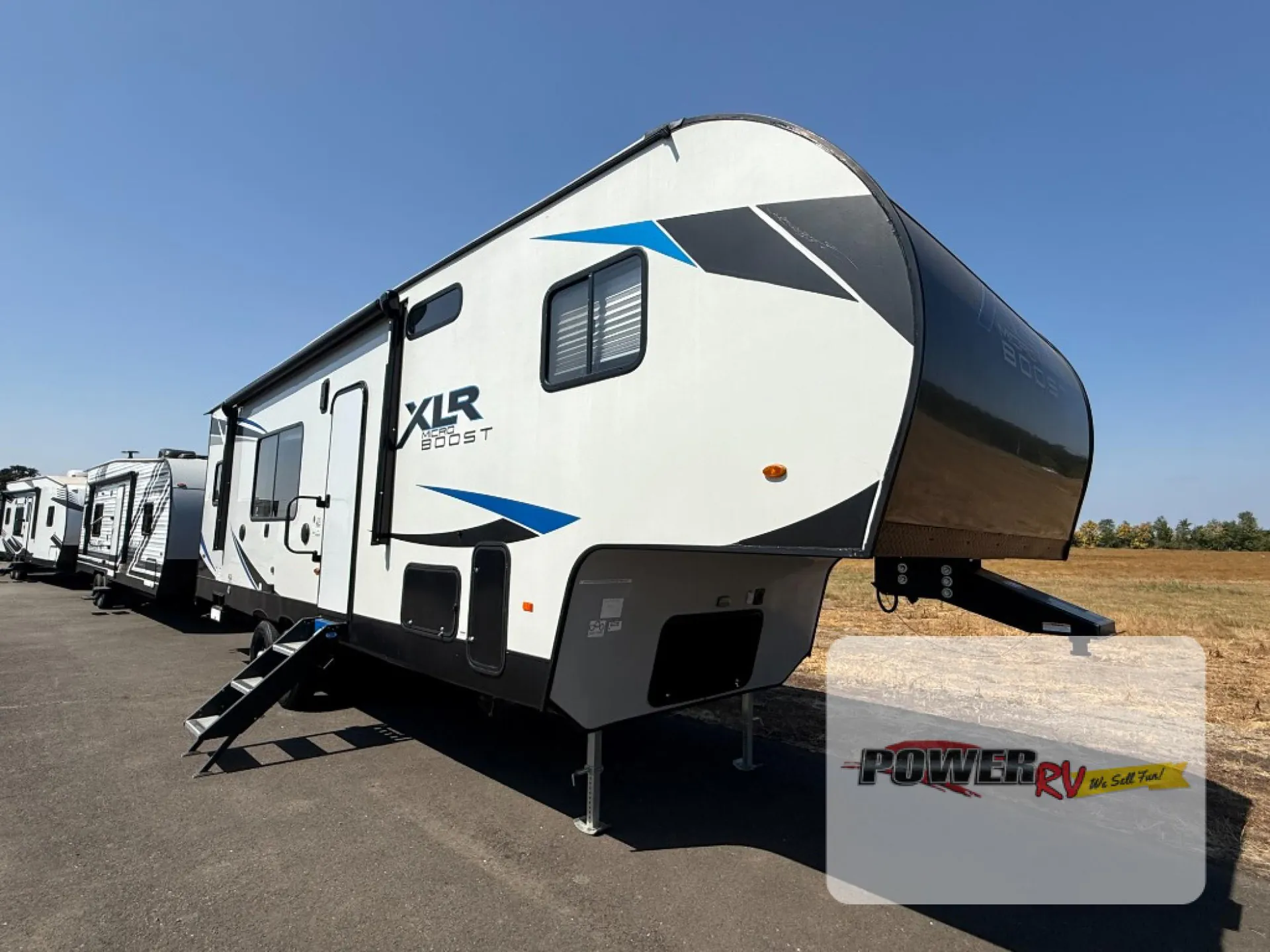 2022 Forest River XLR Micro Boost 335LRLE - Photo 2