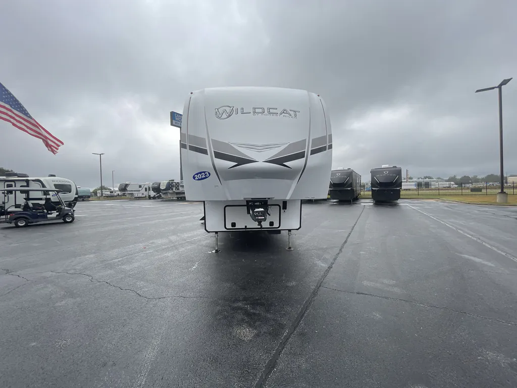 2023 Forest River Wildcat 369MBL, Photos photo 4