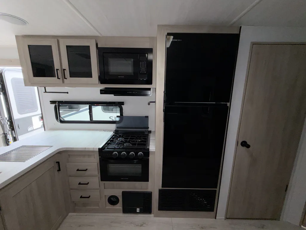 2024 East to West Della Terra 271BH, Photos photo 17