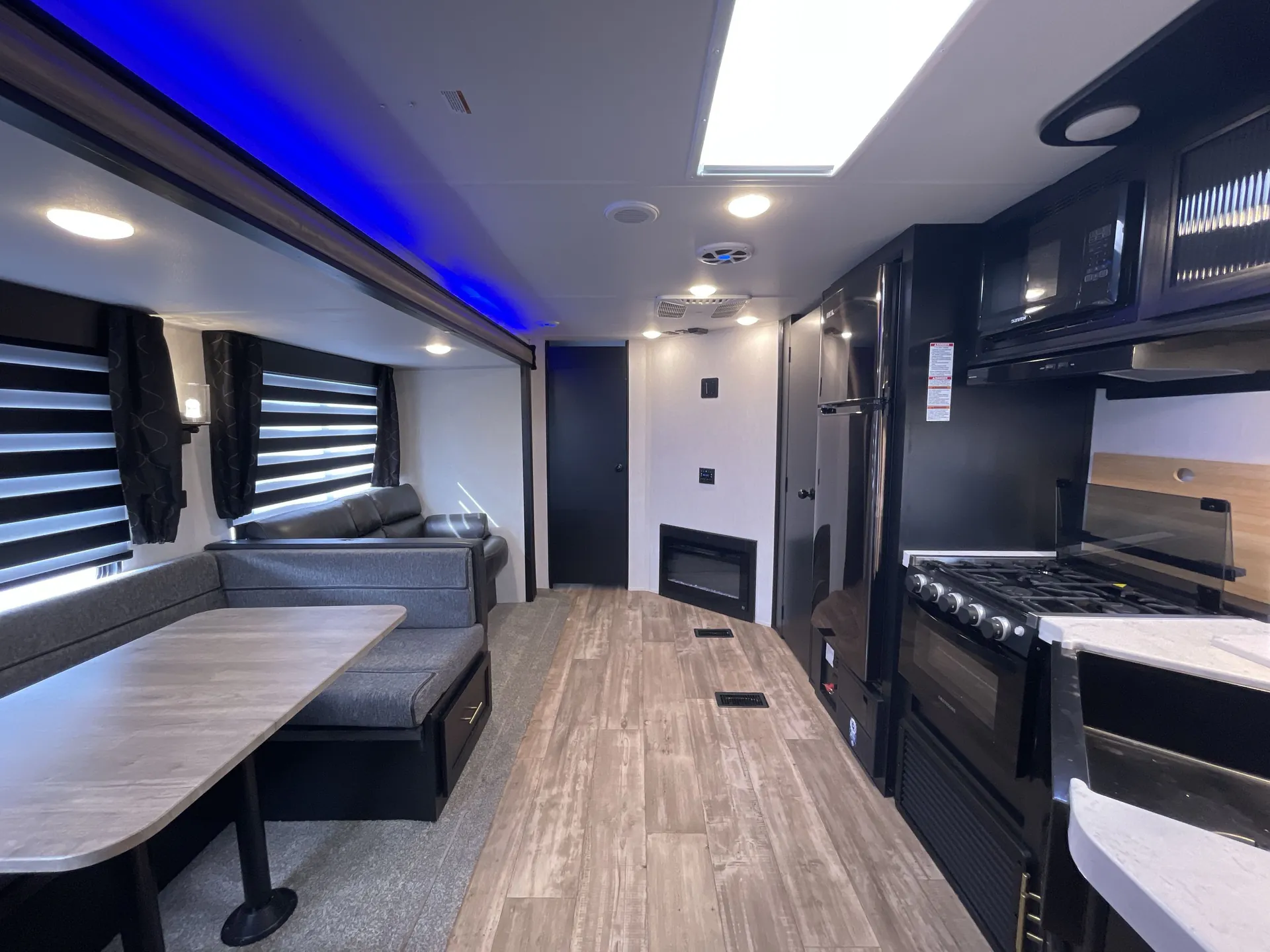 2022 Forest River Cherokee 264DBH — main living area