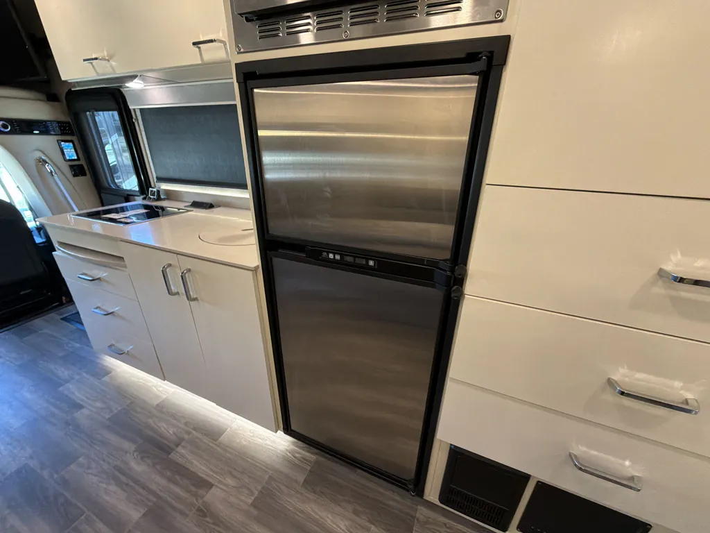 2020 Tiffin Wayfarer 25 RW, Photos photo 8