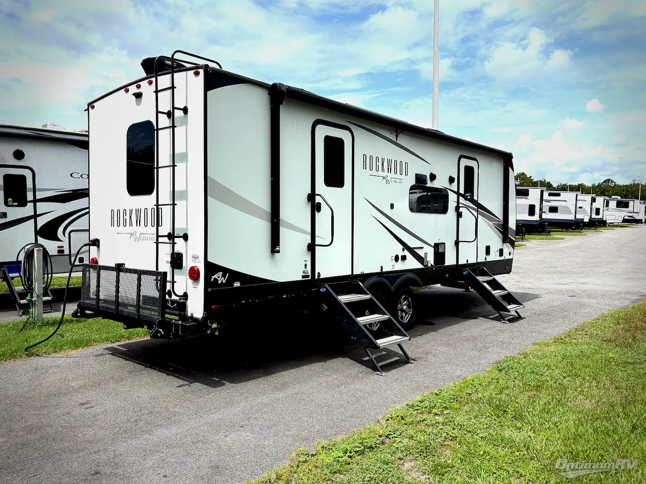 2023 Forest River Rockwood Signature 8262RBS - Photo 3