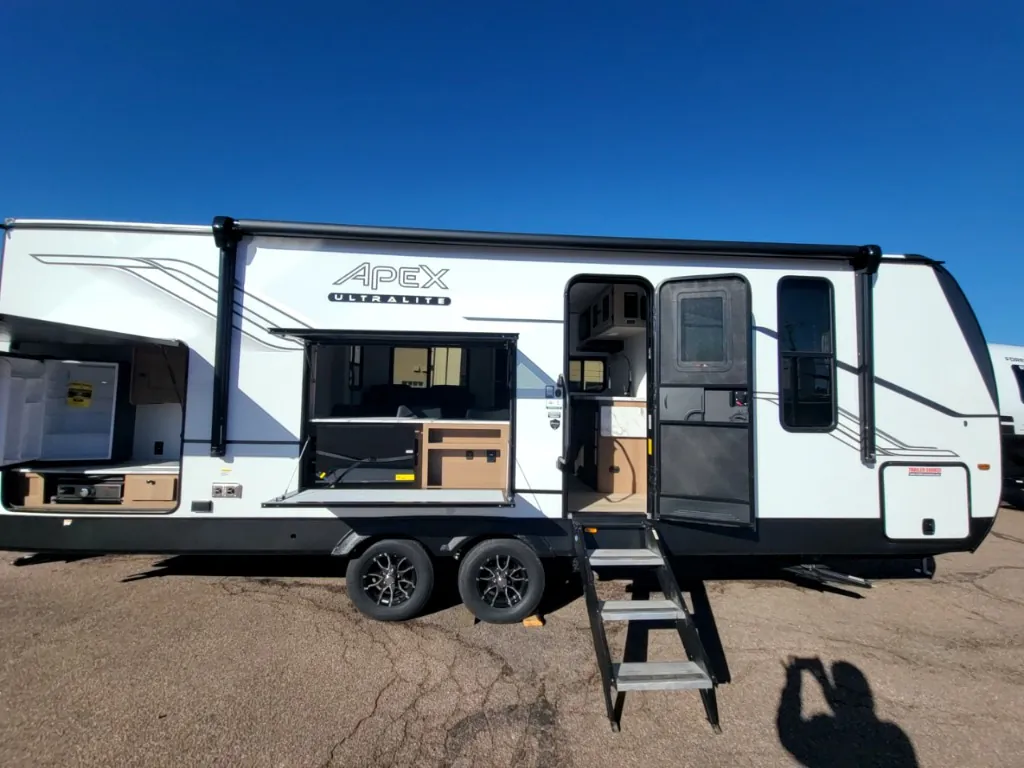 2026 Coachmen Apex Ultra-Lite 242BARV - Photo 2
