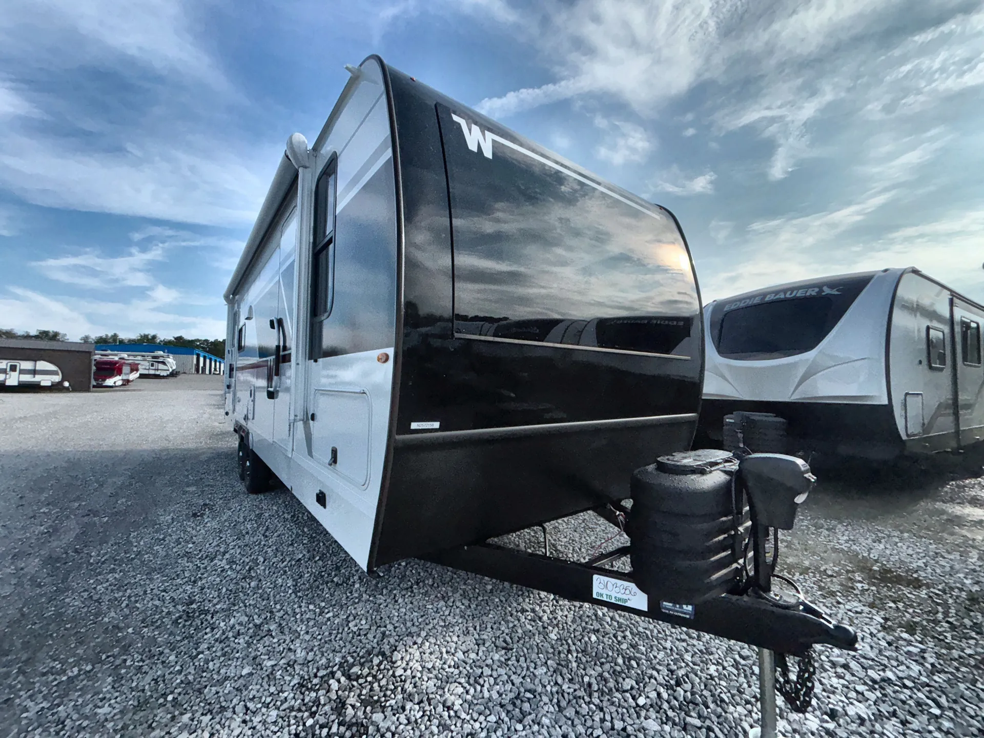 2026 Winnebago Thrive 25RLS - Photo 2