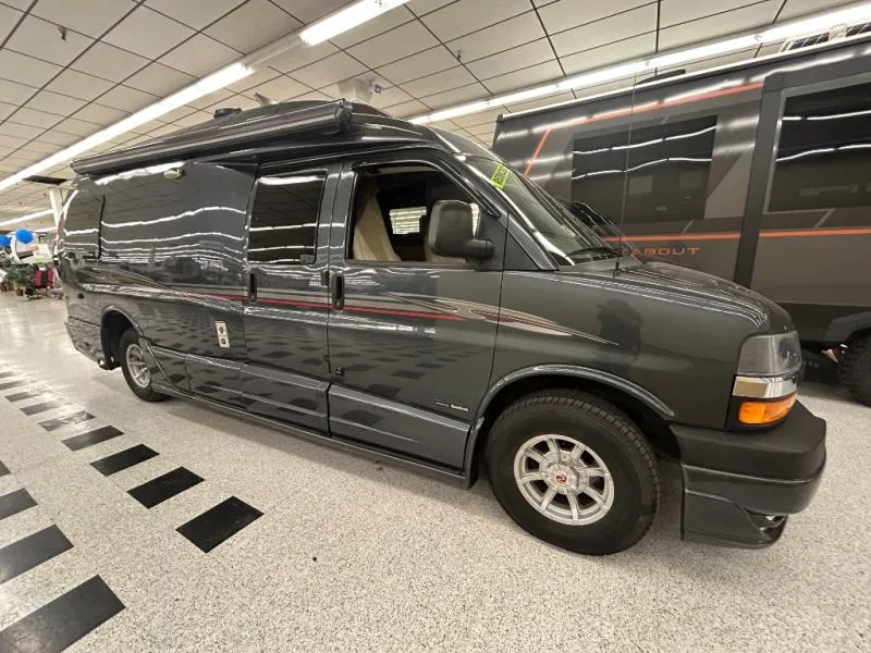 2016 Roadtrek Roadtrek Used   210 - Main photo