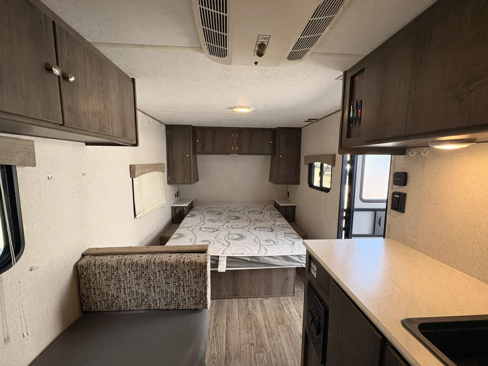 2020 Forest River Viking 17FQ - Photo 4