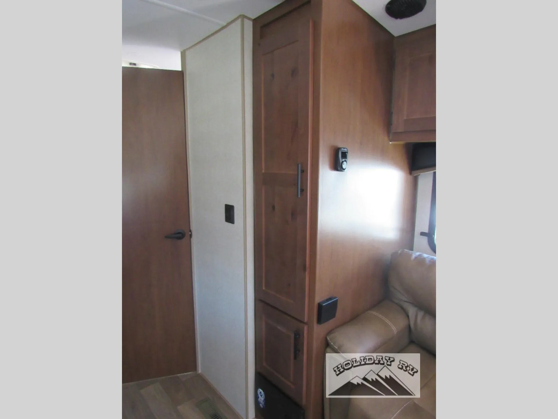 2026 Outdoors RV Back Country Series 24KRS - Photo 4