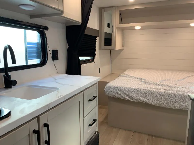 2027 Jayco Jay Flight 175FQ, Photos photo 29