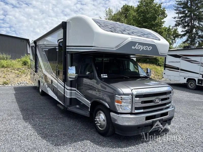 2026 Jayco Greyhawk 29MV - Photo 2