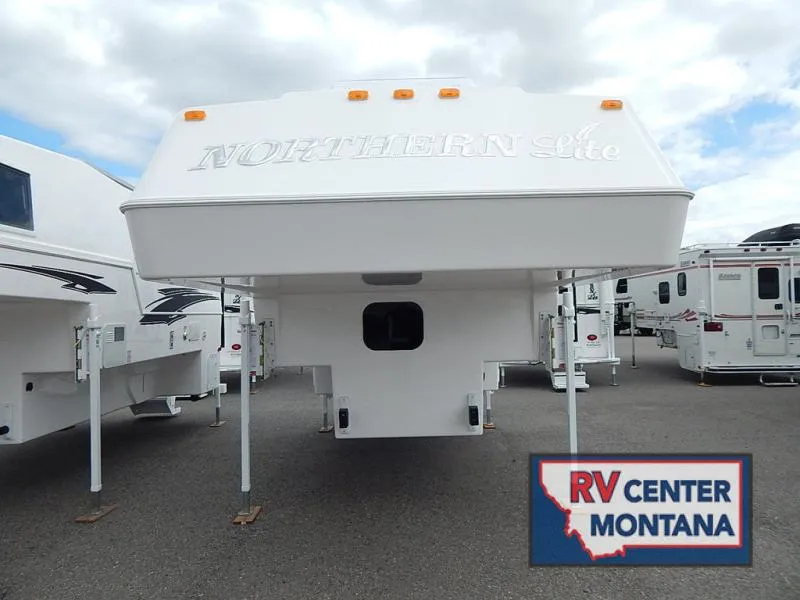 2025 Northern Lite Limited Edition 9-6LEWB - Main photo