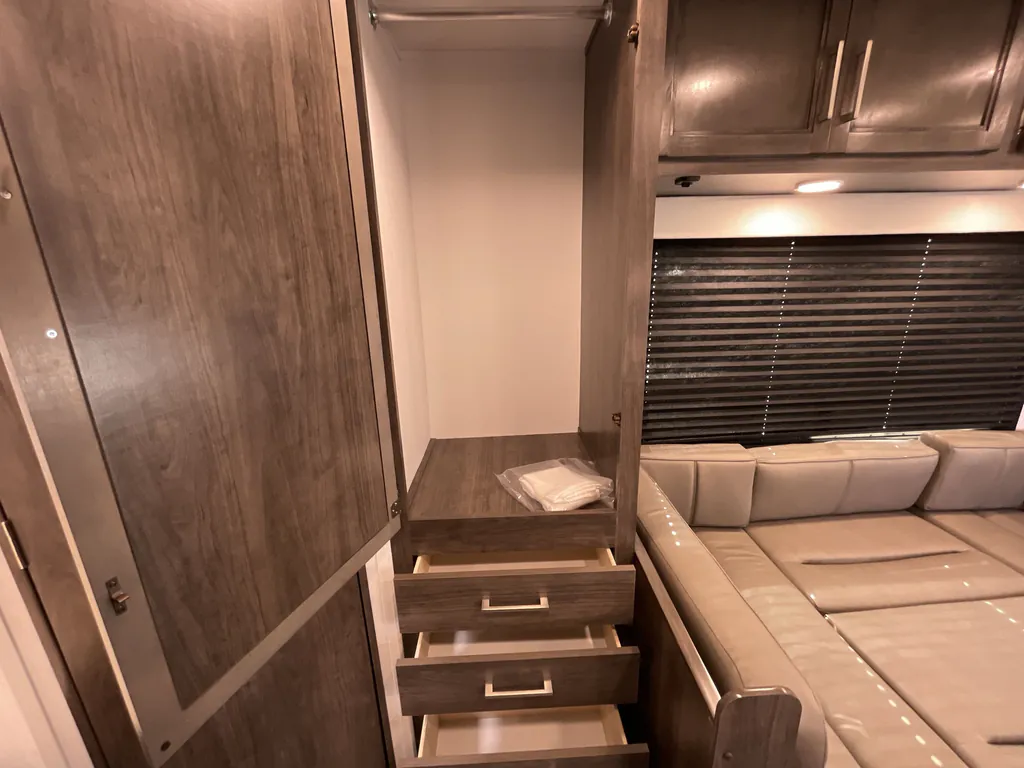 2026 Jayco Redhawk Se 22EF, Photos photo 13