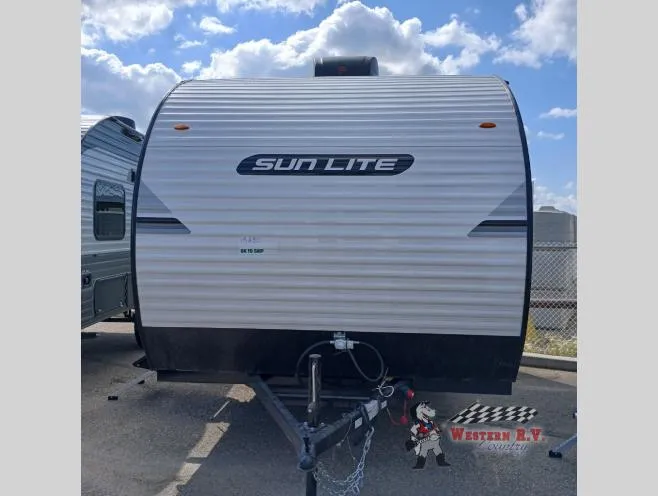 2026 Sunset Park RV Sun Lite LTD 13BD - Photo 2