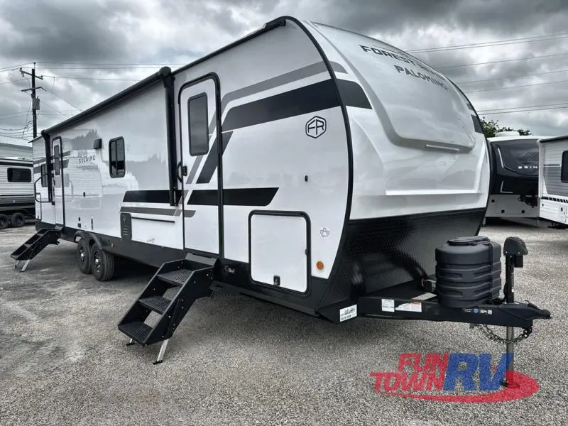2026 Forest River Solaire 3150TBSS - Photo 2