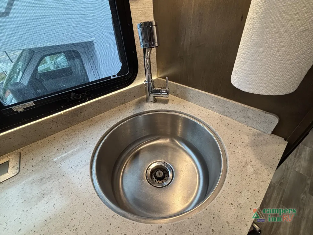 2021 Tiffin Wayfarer 25 SW, Photos photo 31