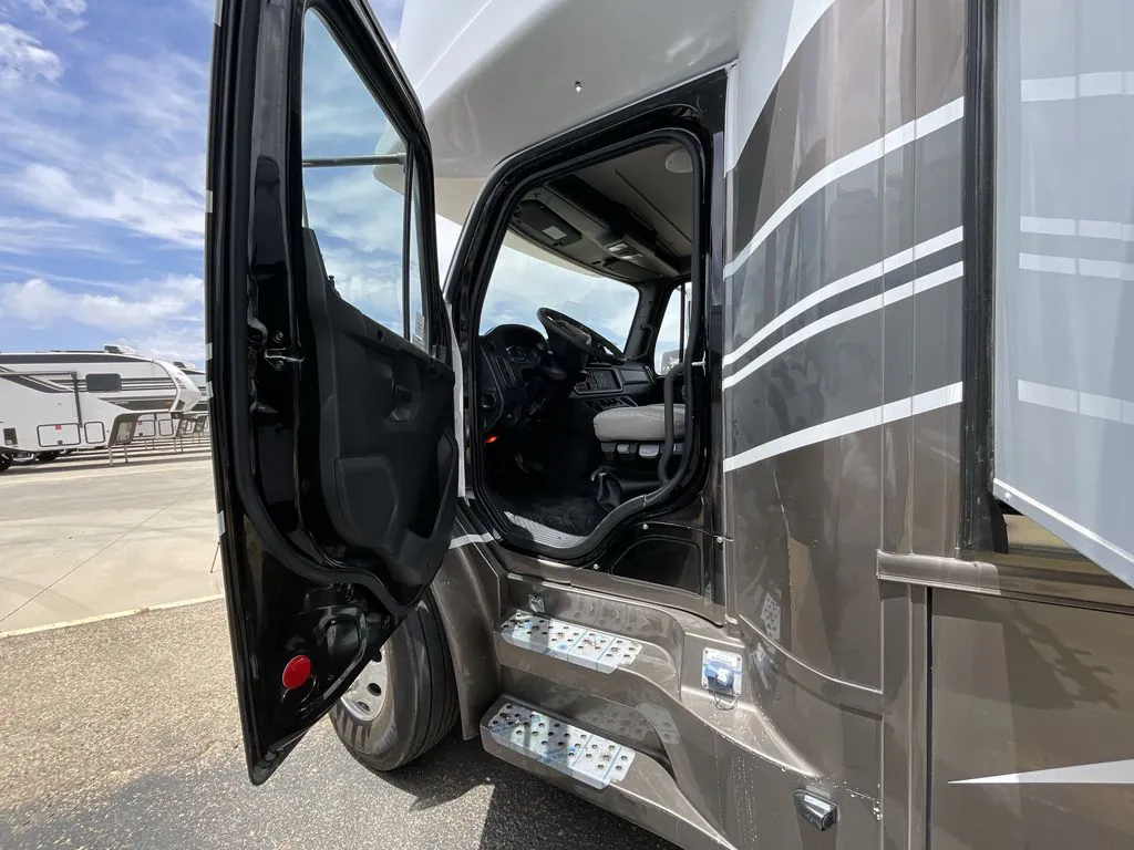 2026 Tiffin Allegro Bay 38 AB - Photo 3