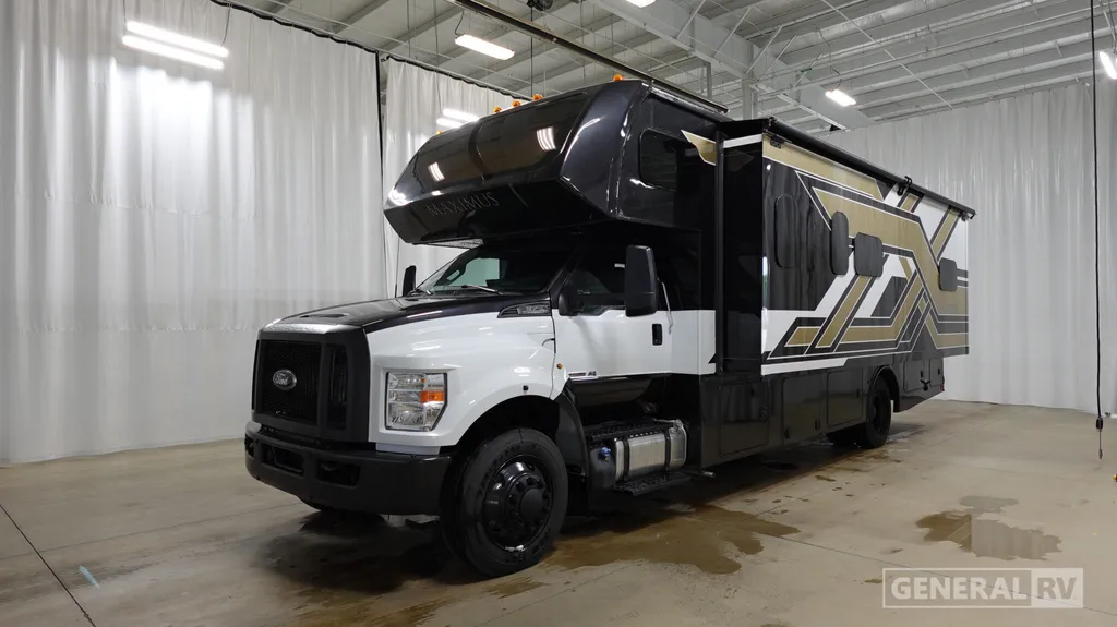2027 NeXus RV Maximus 32MX, Photos photo 5