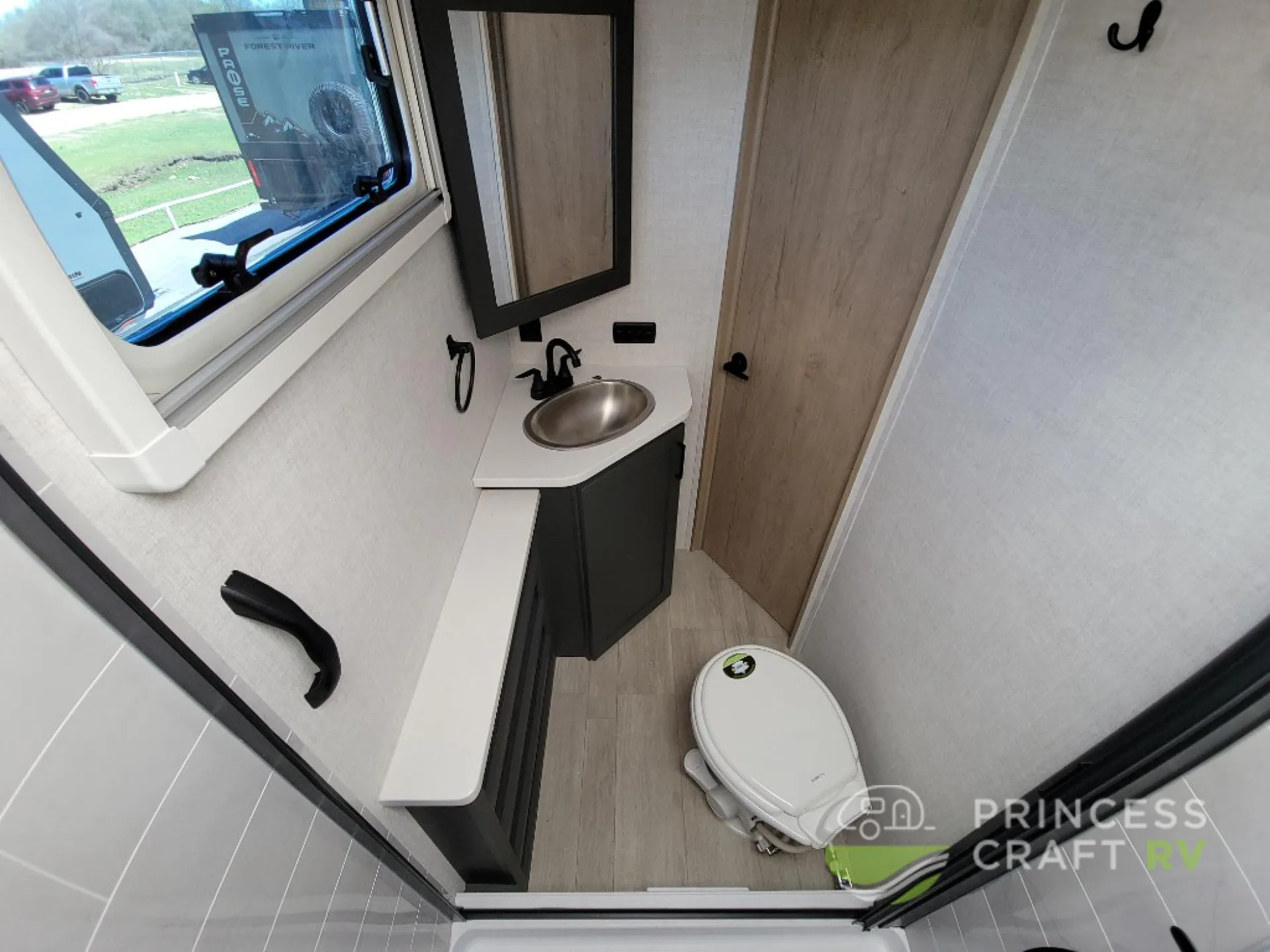 2026 Ember RV Overland Series 240TKR - Photo 4