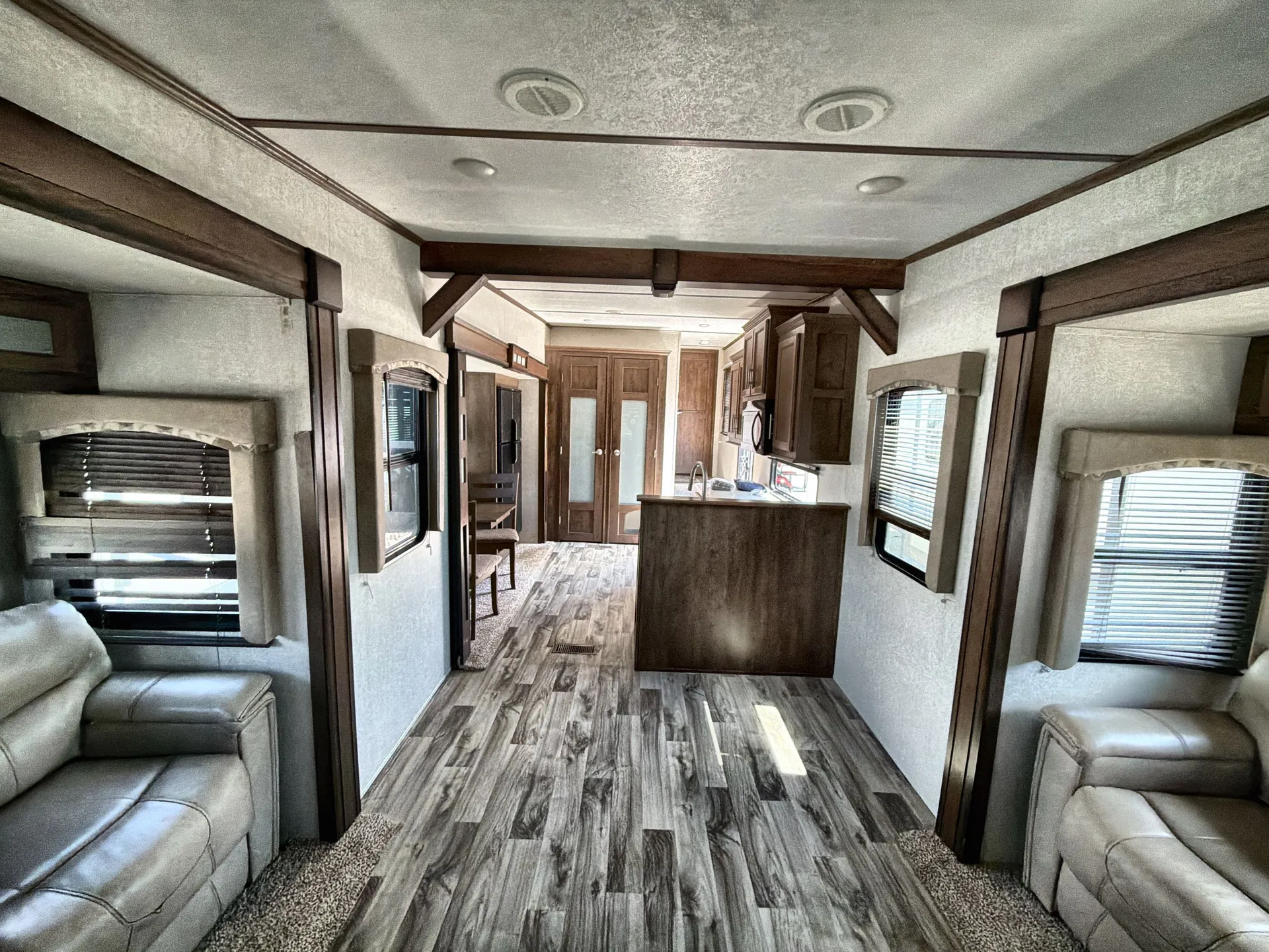 2018 Keystone Cougar 366RDS — living area main