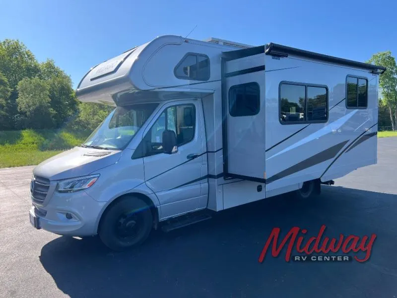 2027 Renegade RV Villagio 25RMC - Photo 4
