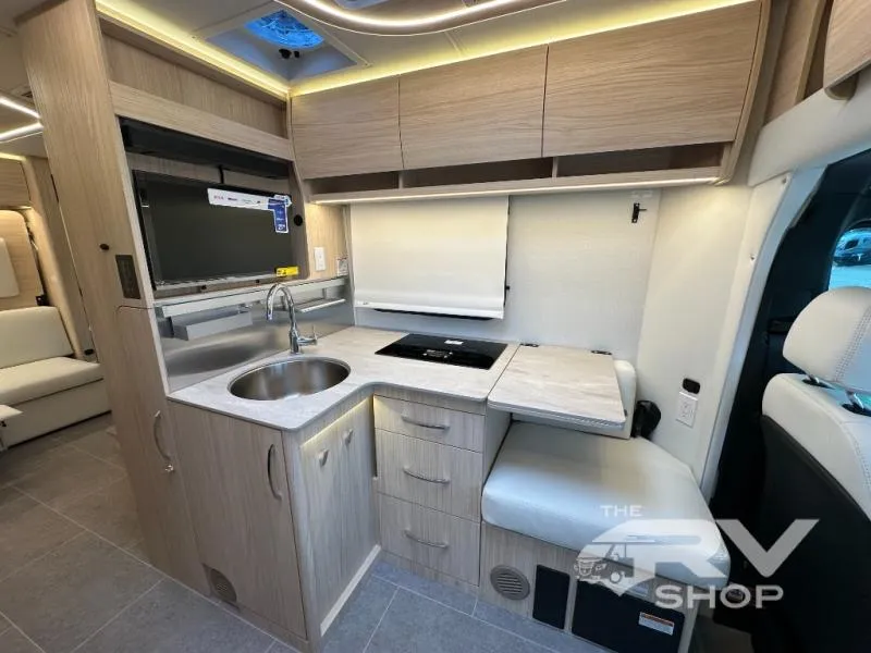 2026 Leisure Travel Unity U24RL - Photo 4