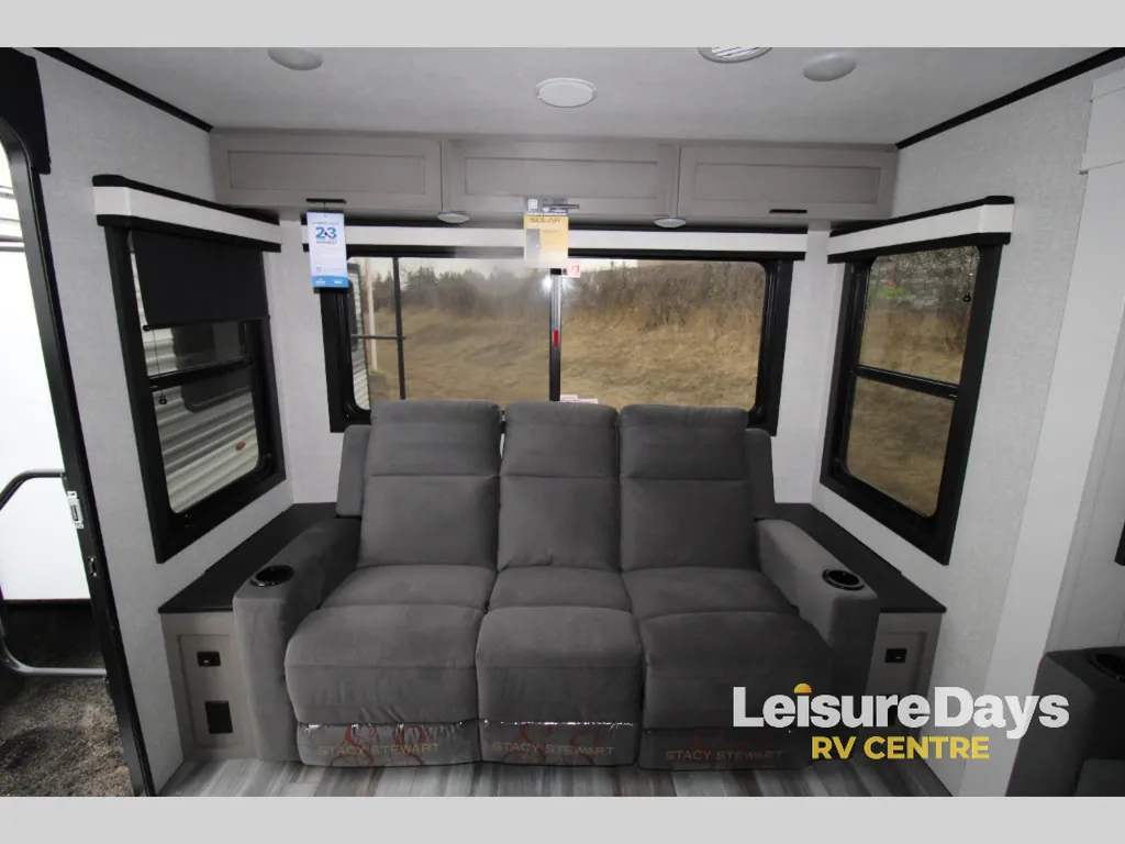 2025 Jayco Jay Feather 29RL, Photos photo 9