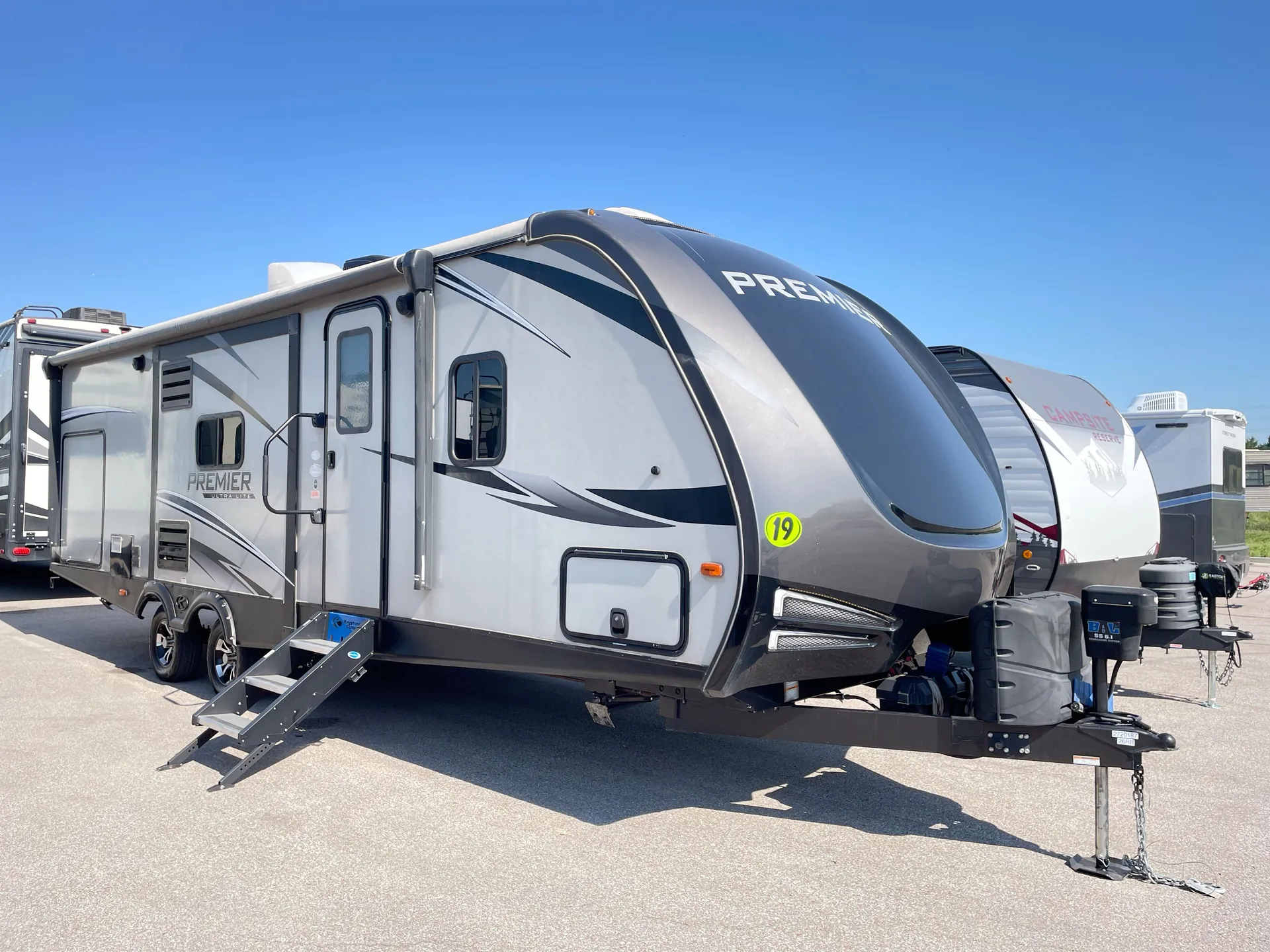 2019 Keystone Premier 26RB - Main photo