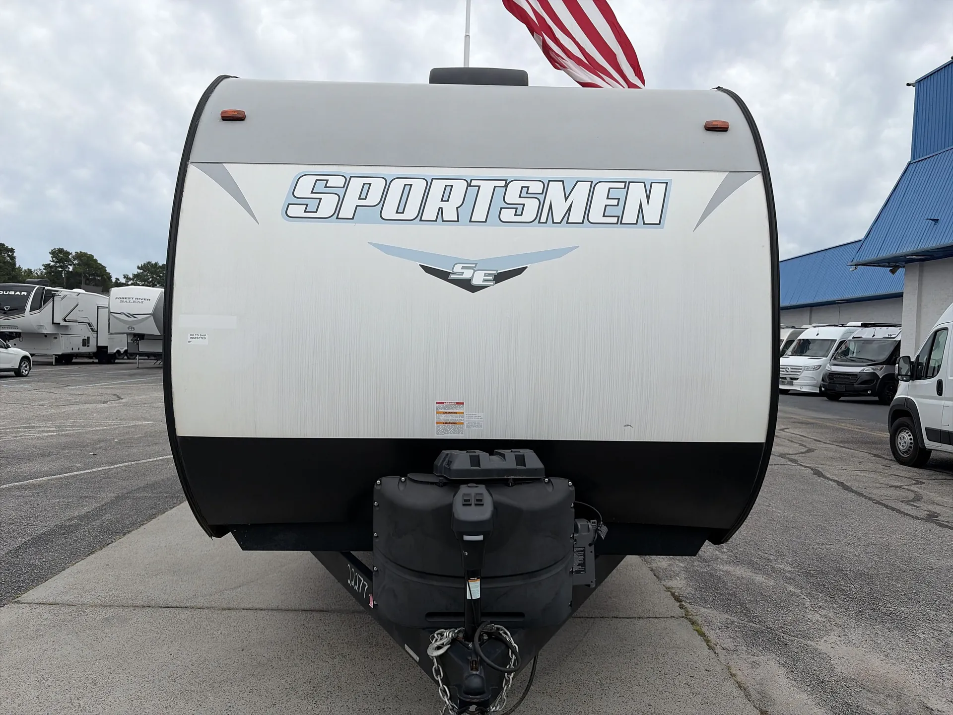 2022 K-Z Sportsmen SE 250THSE — front