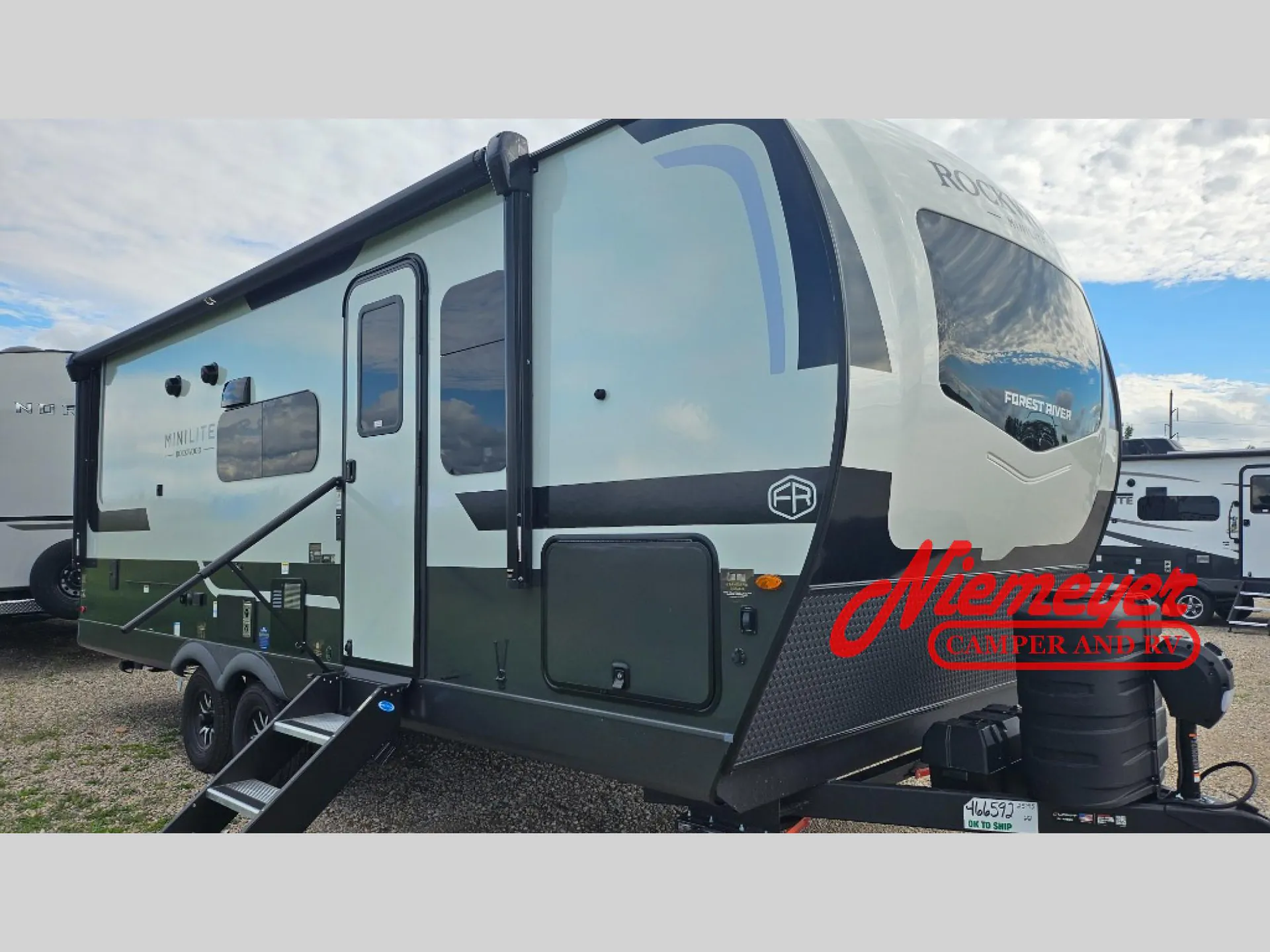 2026 Forest River Rockwood Mini Lite 2519S - Photo 3