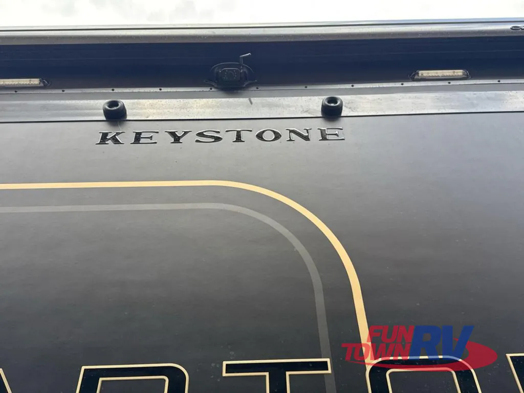 2026 Keystone Raptor 441, Photos photo 17