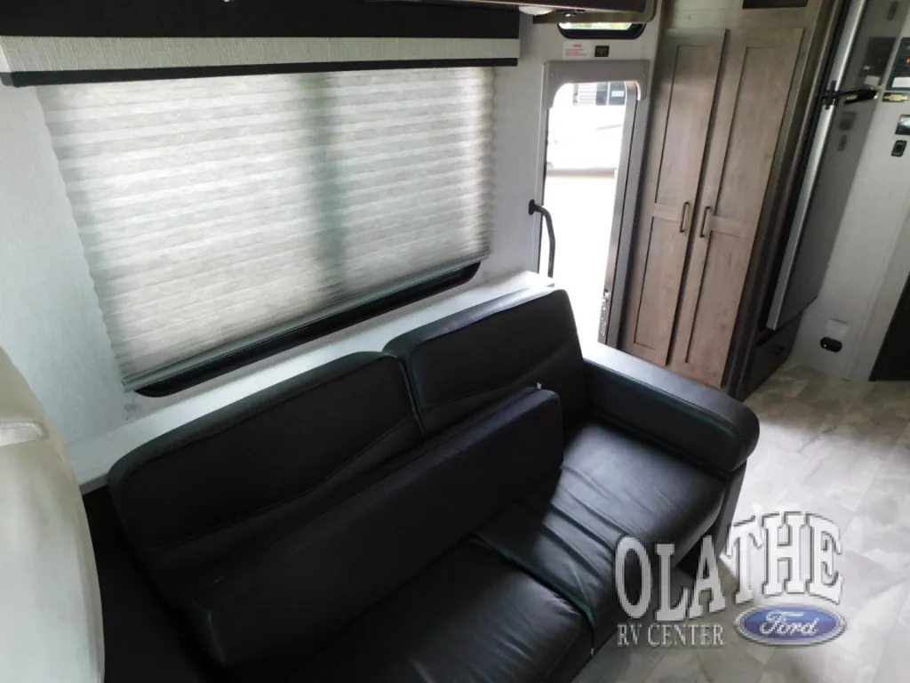 2024 Coachmen Pursuit 31BH, Photos photo 14