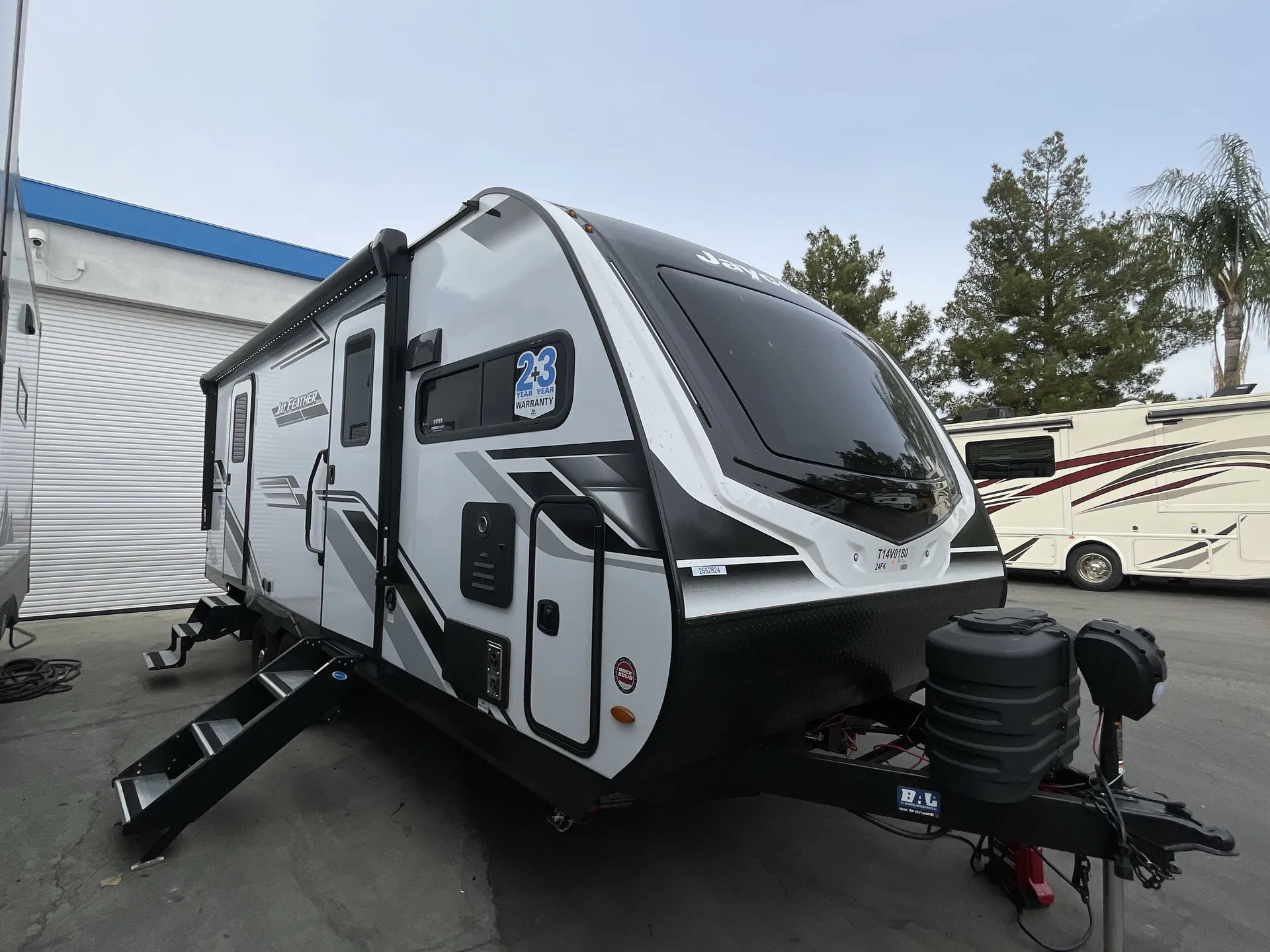 2026 Jayco Jay Feather 24FK - Photo 2