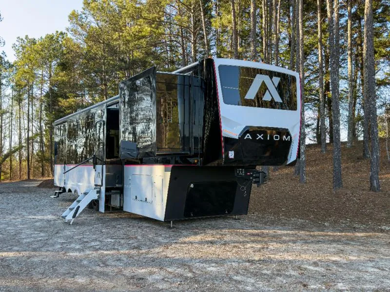 2026 Axiom RV Vendetta New    V4250 - Main photo