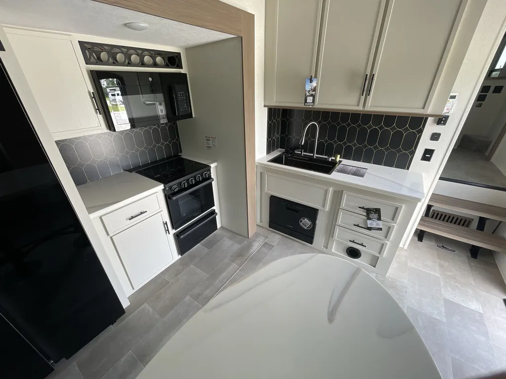 2027 Forest River Impression 36BR3, Photos photo 13