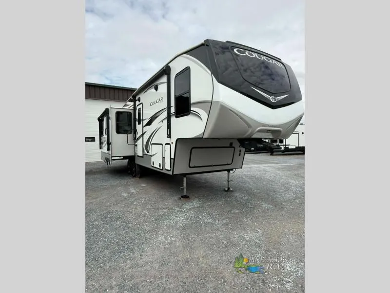 2023 Keystone Cougar 290RLS - Photo 2