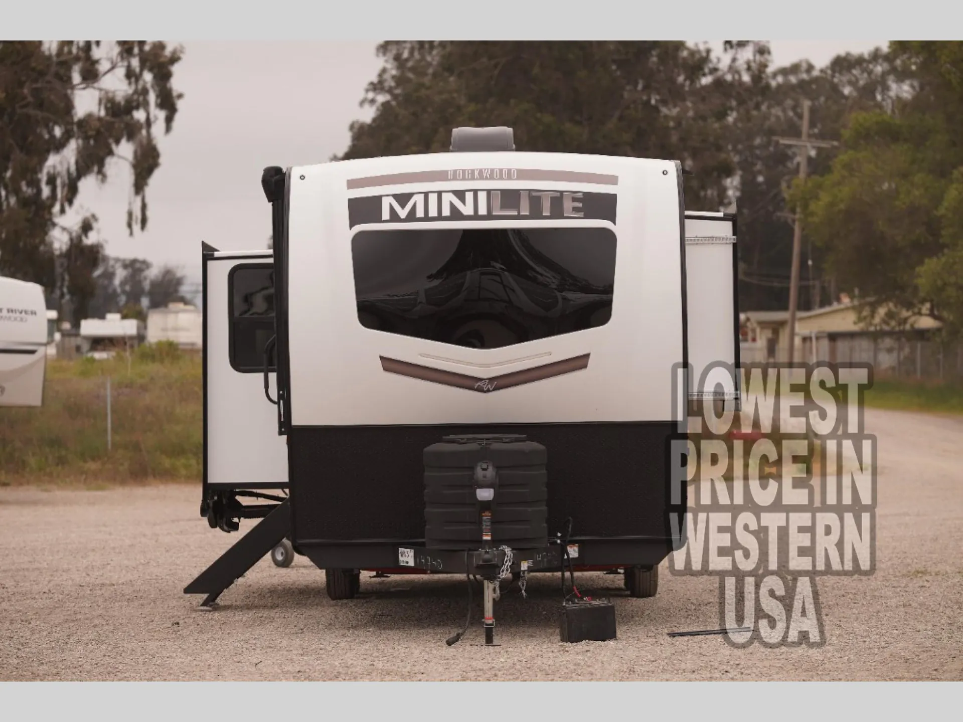 2025 Forest River Rockwood Mini Lite 2518S - Photo 2