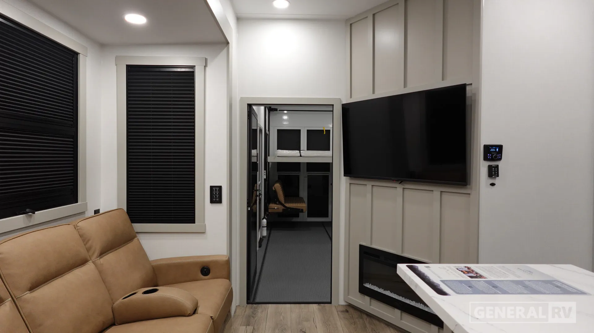 2026 Brinkley Model G 4000 - Photo 3